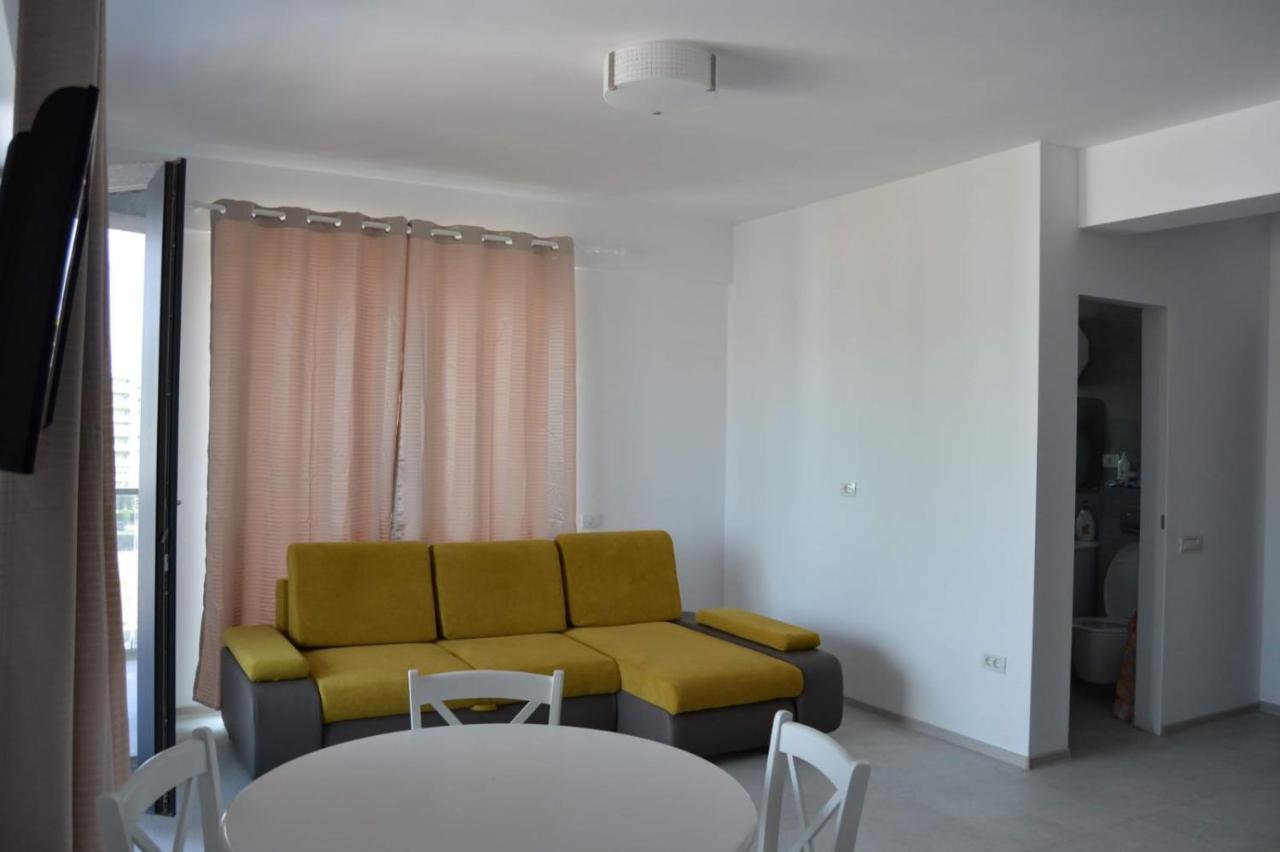 Seaside Aparthotel Building Stefan Navodari Exterior photo